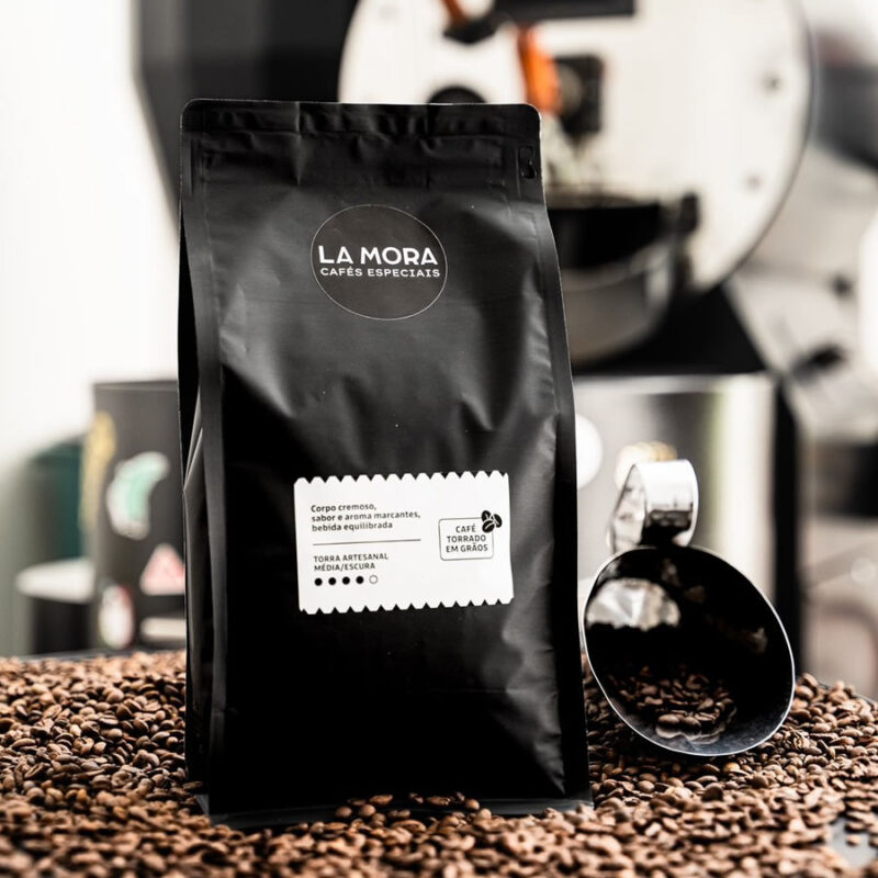 LA MORA CAFÉ GOURMET EM GRÃOS 1KG